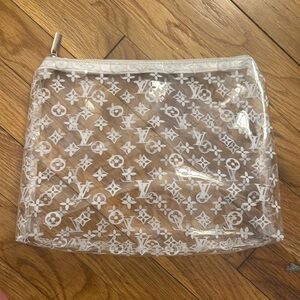 Louis Vuttion Printed Cosmetic Pouch